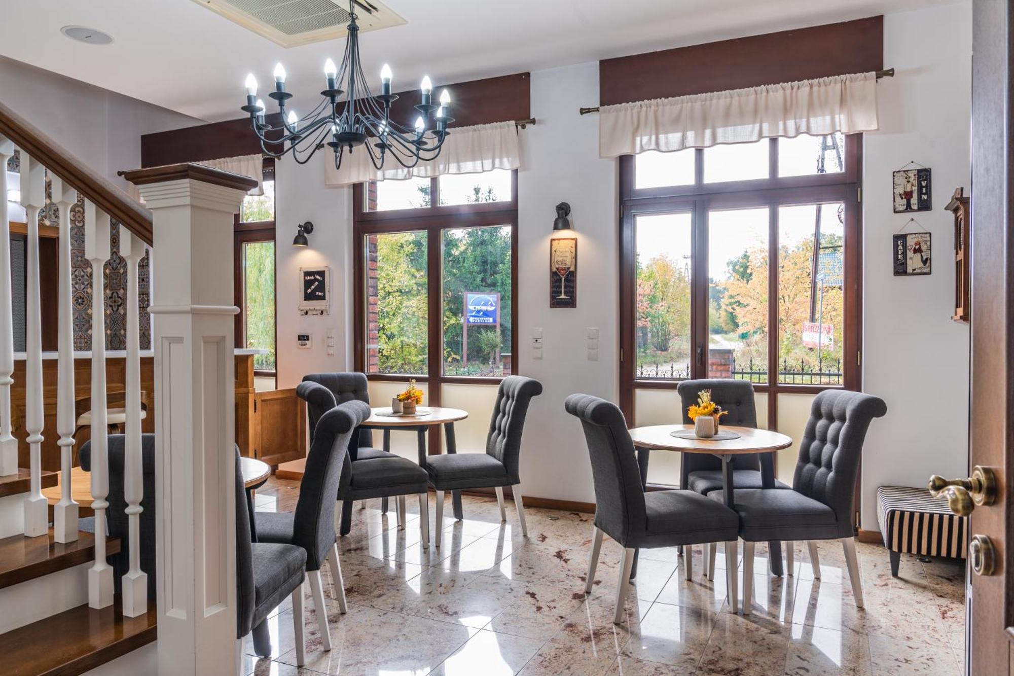 Hotel Biala Koszula à Tleń Extérieur photo