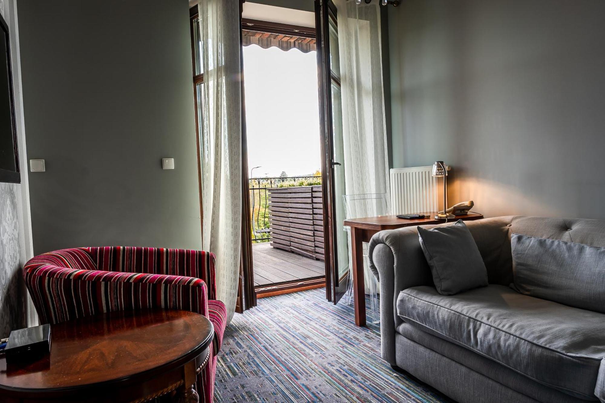 Hotel Biala Koszula à Tleń Extérieur photo