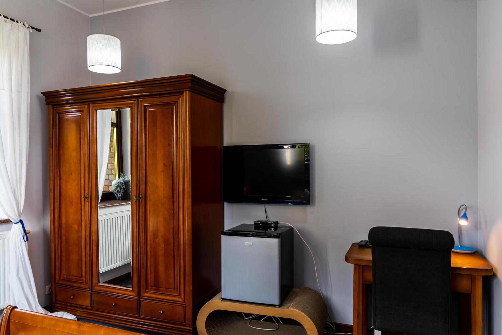 Hotel Biala Koszula à Tleń Extérieur photo
