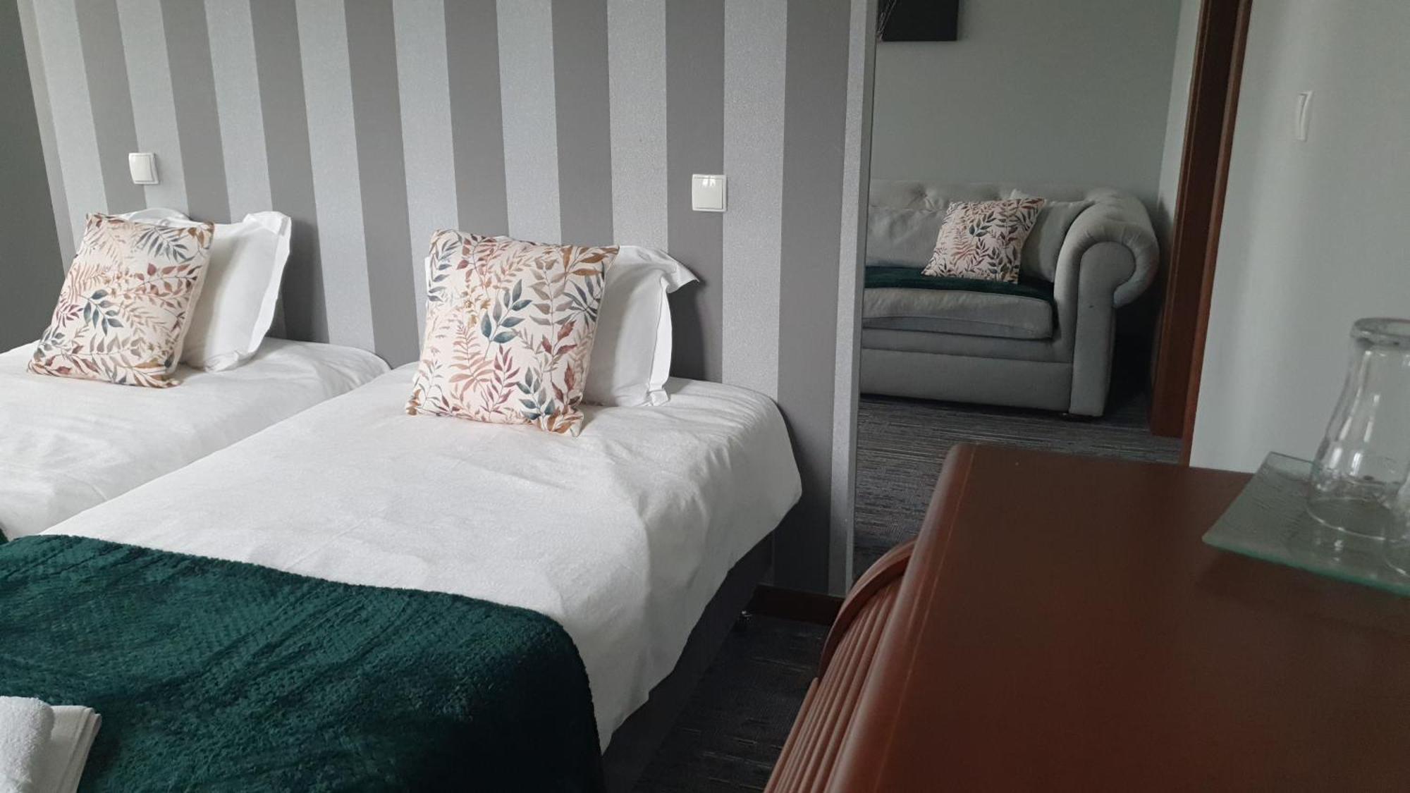 Hotel Biala Koszula à Tleń Extérieur photo